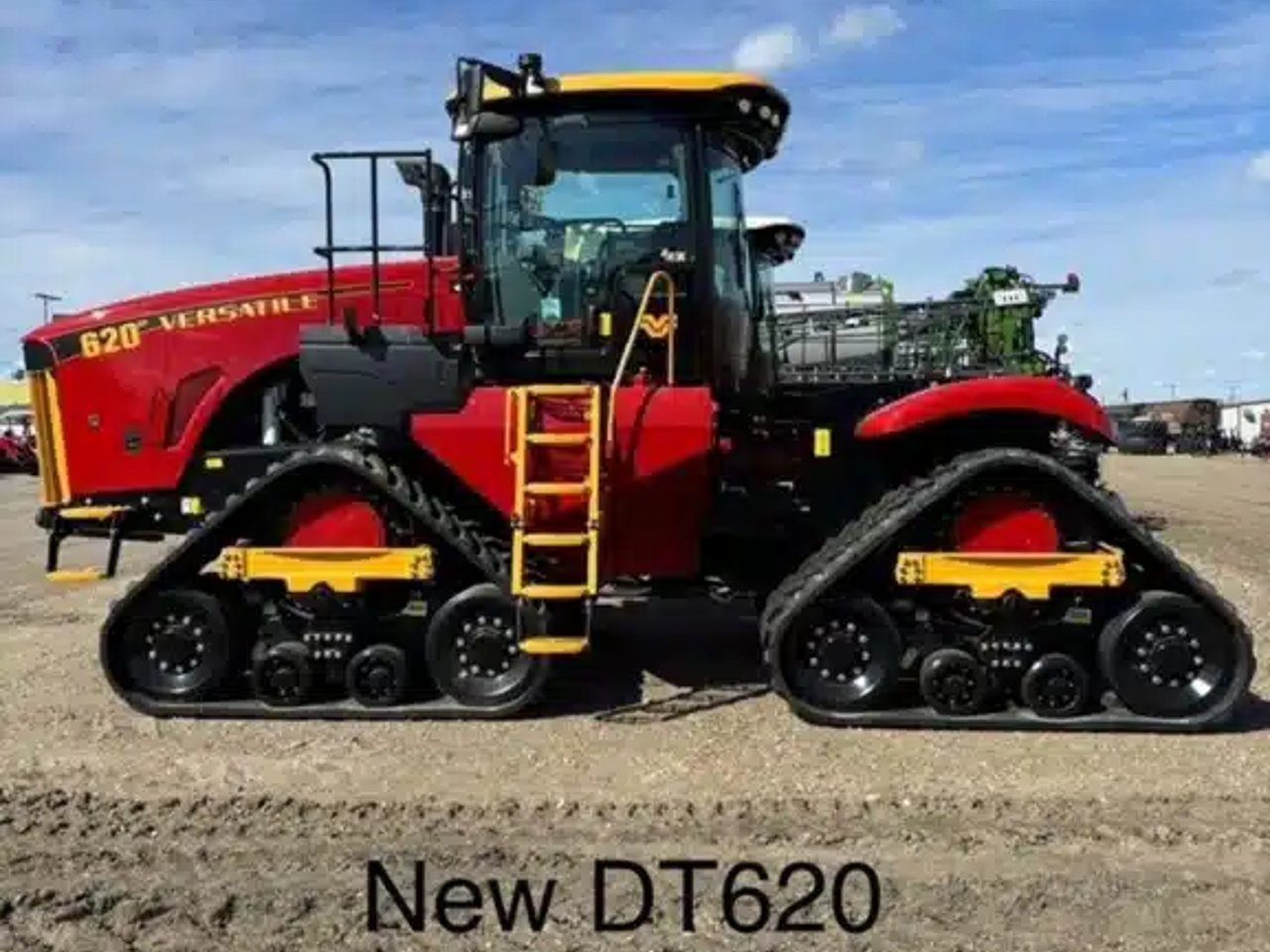 2025 Versatile 620DT Tracteur