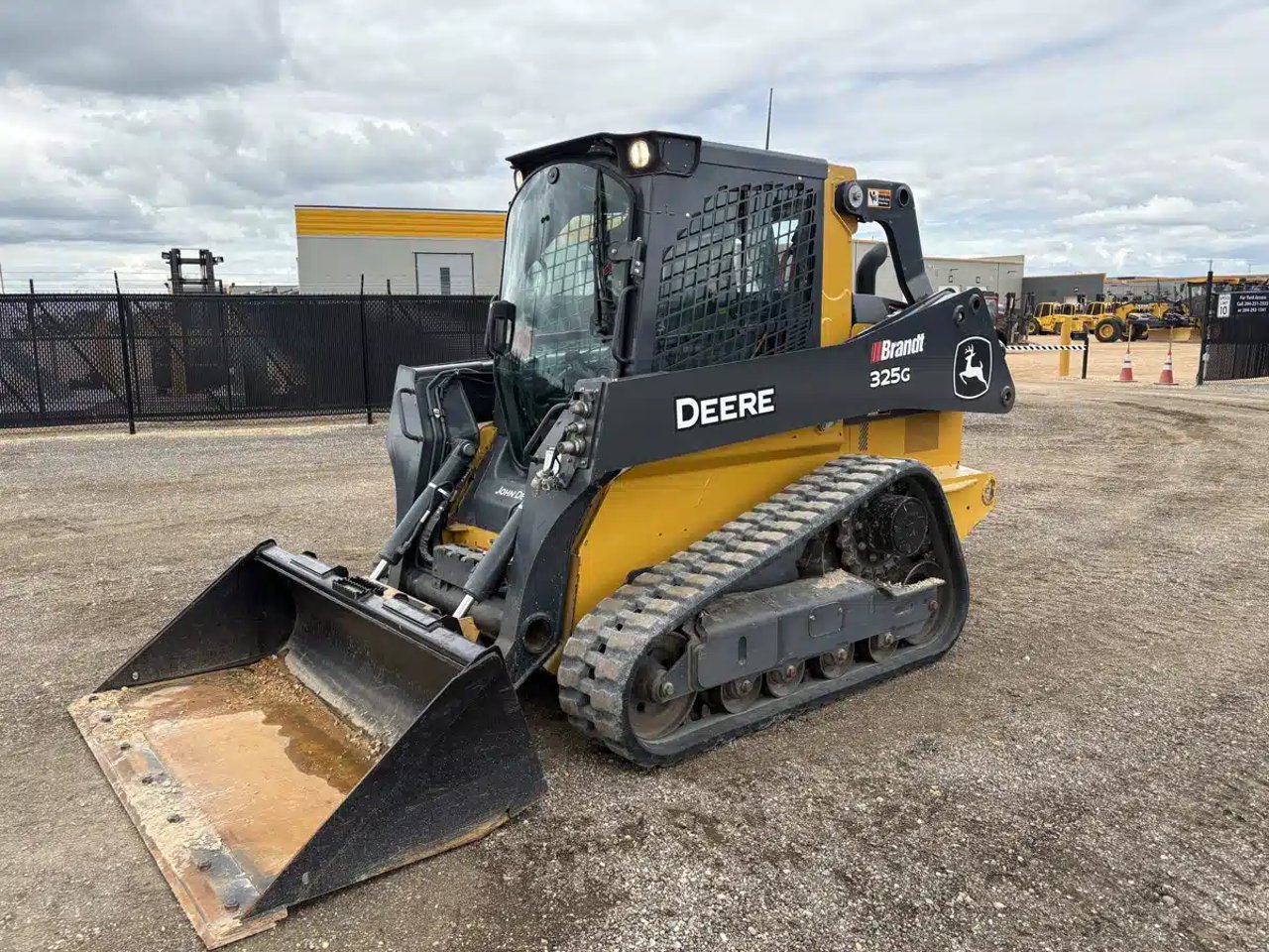 2023 John Deere 325G Chargeur sur chenilles