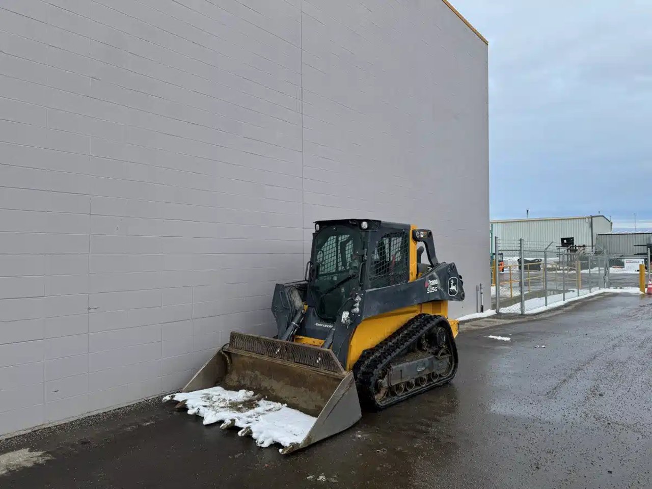 2023 John Deere 325G Chargeur sur chenilles