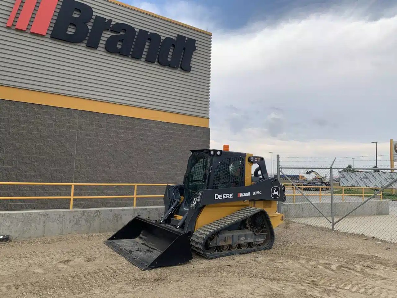 2023 John Deere 325G Chargeur sur chenilles