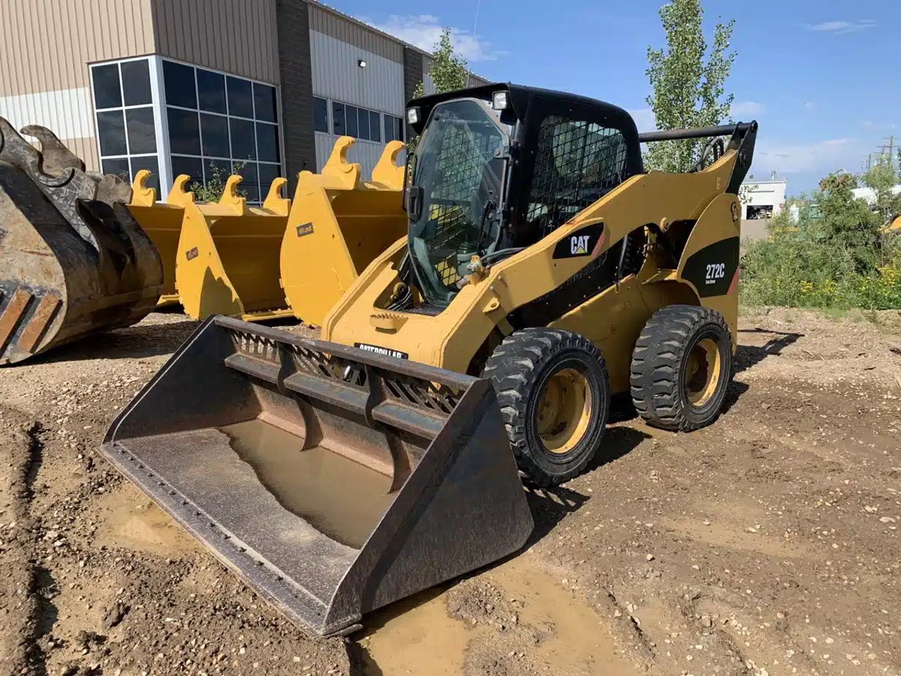 2009 Caterpillar 272C chargeuse à direction à glissement