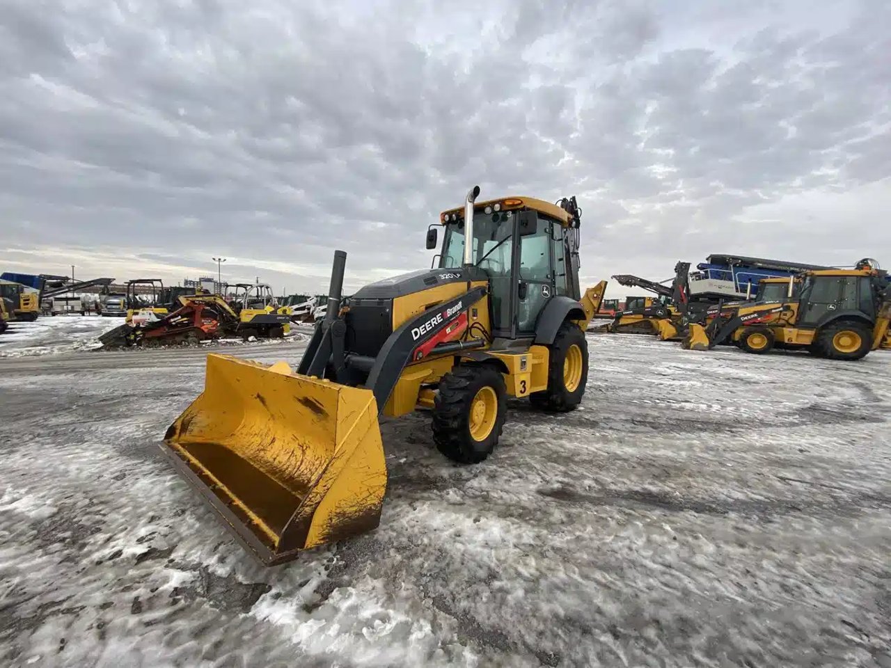 2024 John Deere 320P Rétrocaveuse
