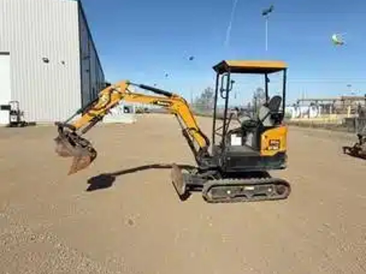 2022 SANY SY16C Excavatrice