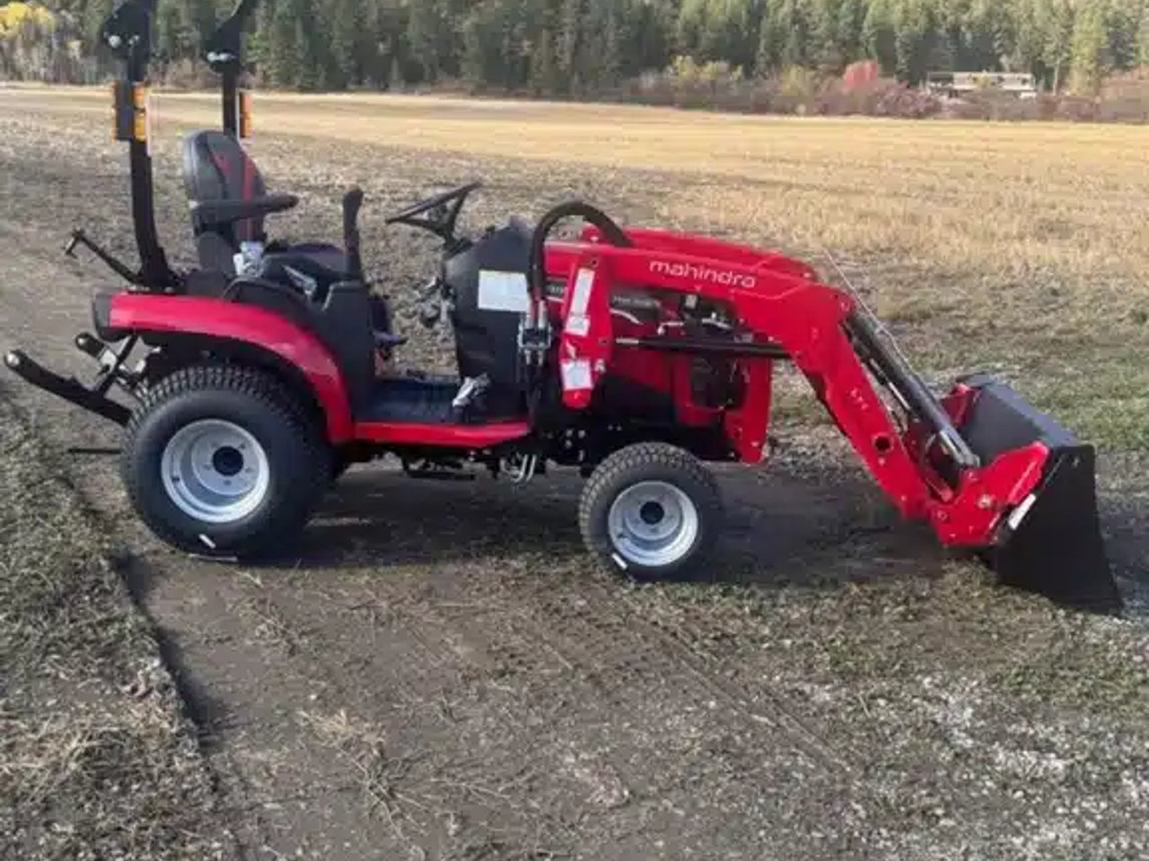 2025 Mahindra 1120 Tracteur
