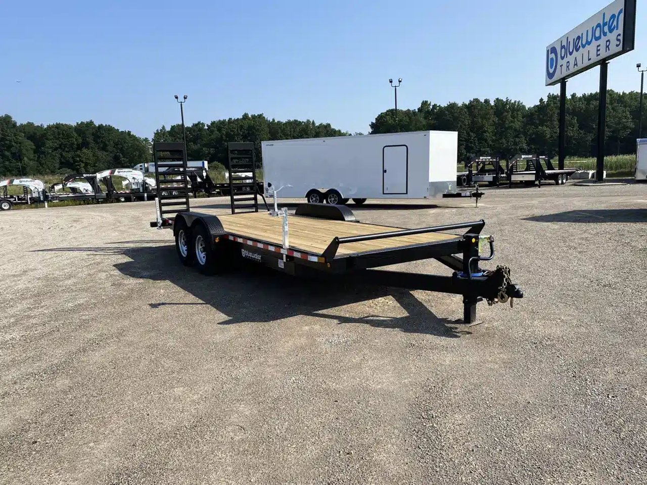 2026 Canada Trailers EQUIPMENT HAULER TRAILER Remorque - Porte-voiture