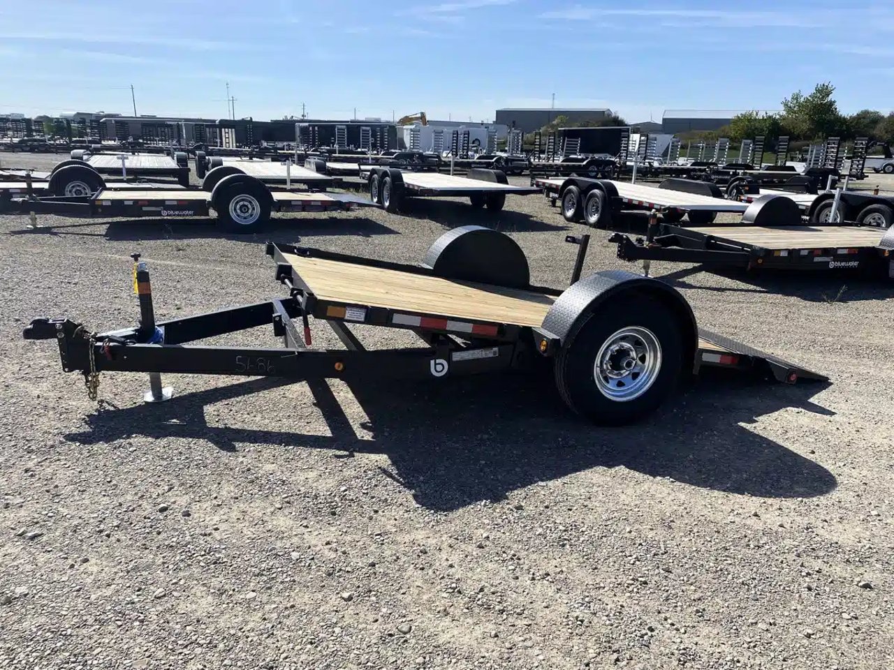 2026 Canada Trailers SINGLE AXLE GRAVITY TILT TRAILERS Remorque - Plateforme basculante