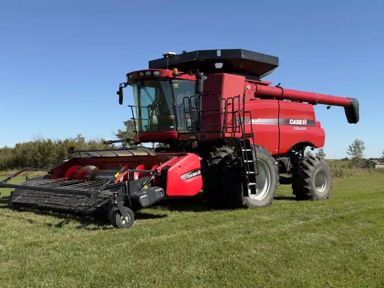 2012 Case IH 8120 Batteuse