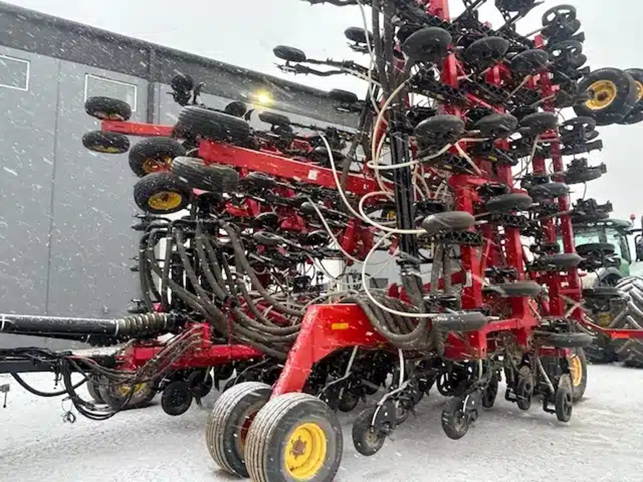2012 Bourgault 3320 66 XTC