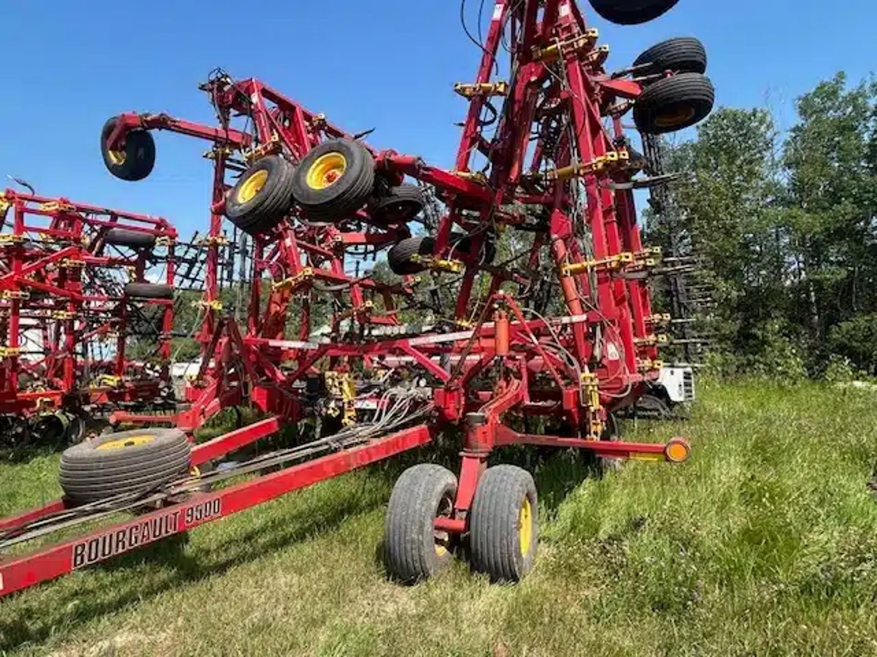 2016 Bourgault 9500-70 Cultivateur