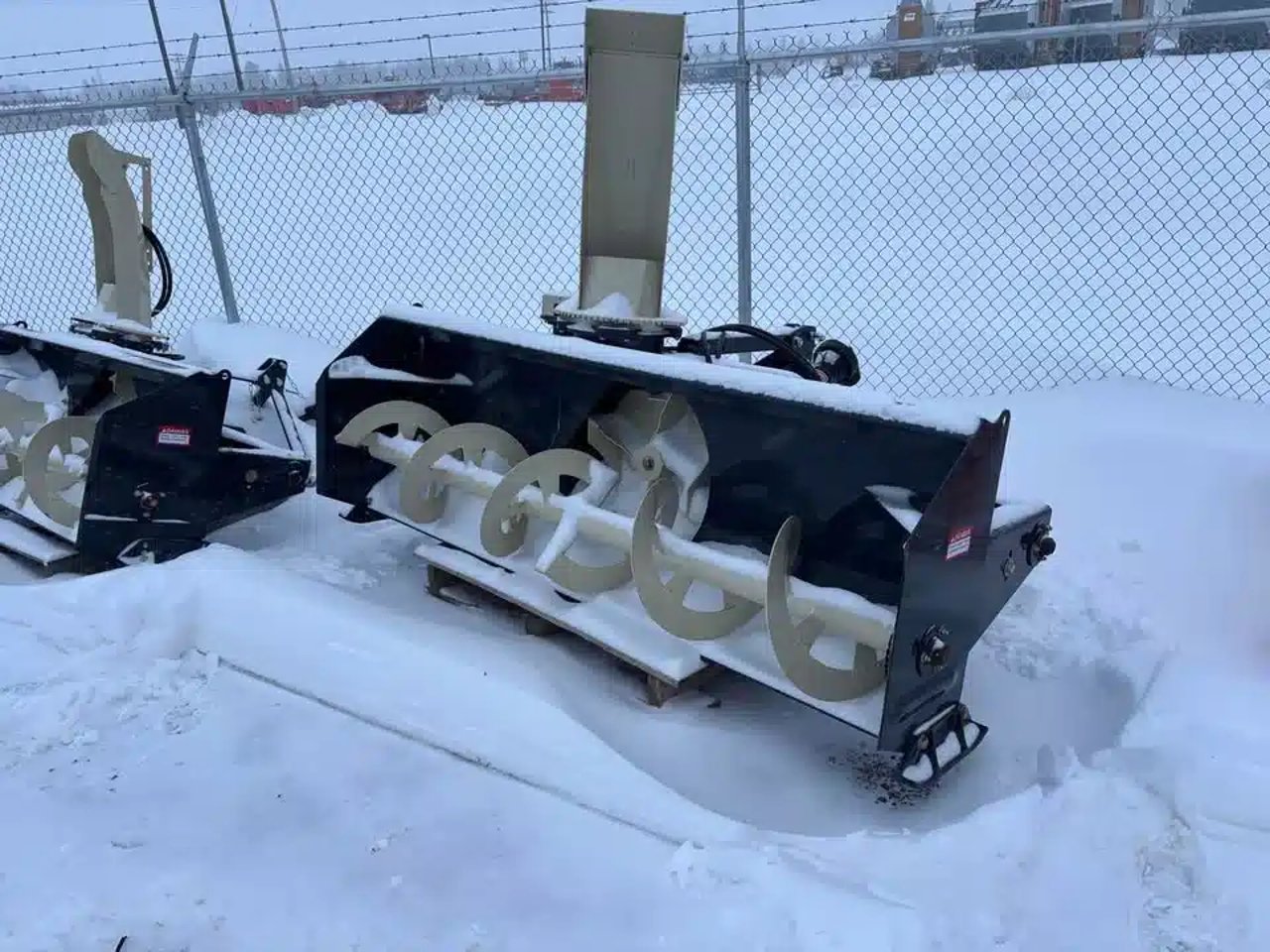 2022 Farm King Allied 8420 Souffleur à neige