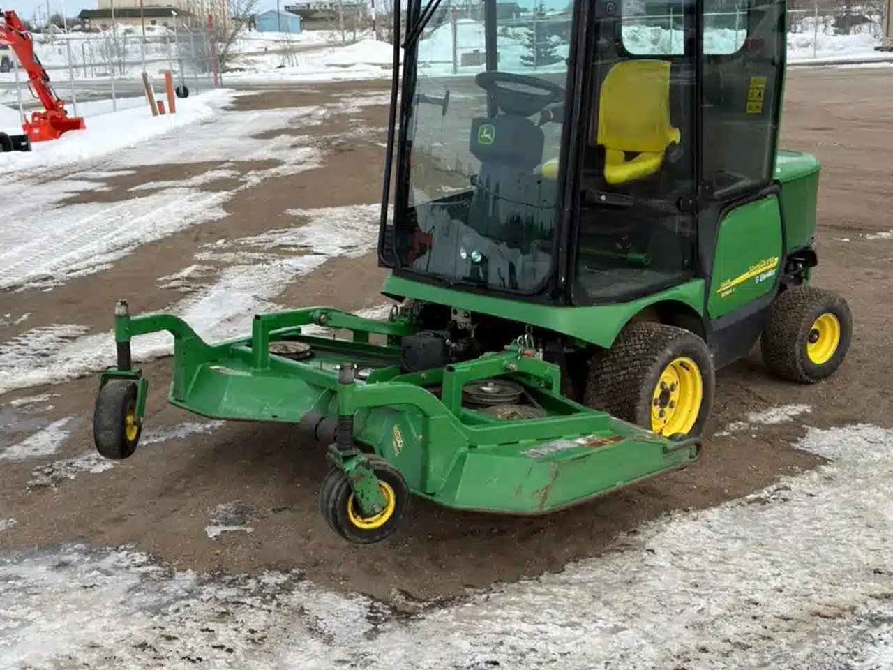 2012 John Deere 1445 Tondeuse frontale