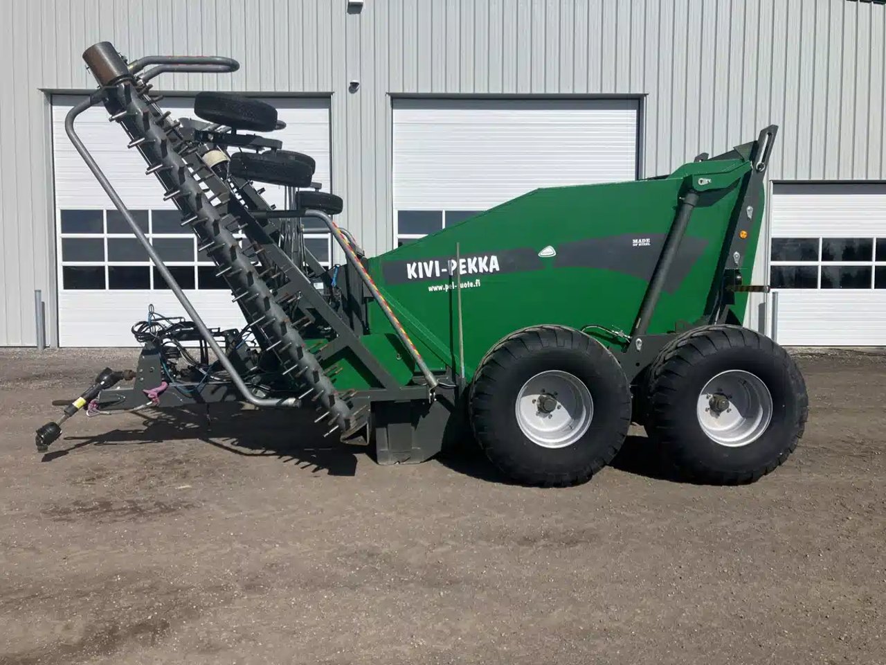 2022 Kivi-Pekka KP7 ramasseuse de pierres