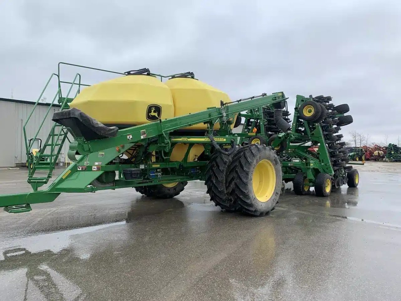 2023 John Deere N550 Semoir à air