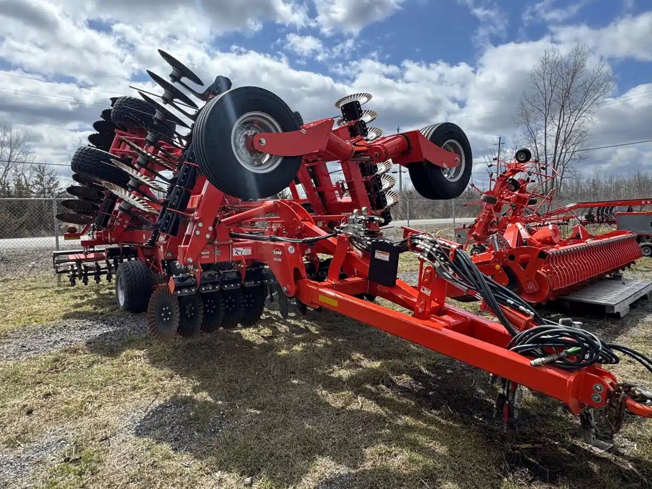 2024 Kuhn INTERCEPTOR 8050 Labour vertical