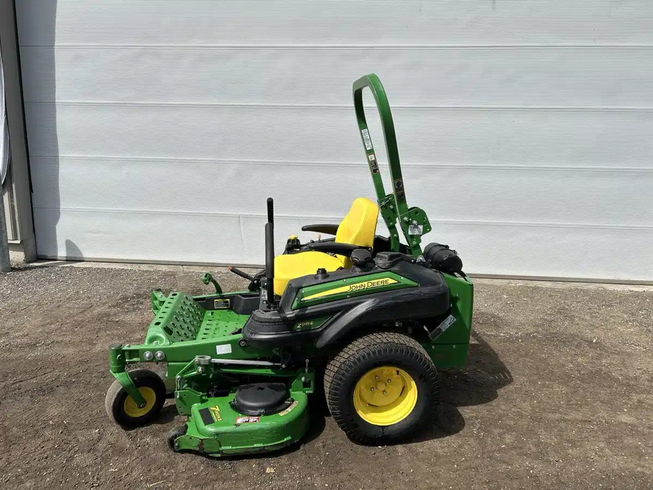 2019 John Deere Z915E Tondeuse à rayon de braquage zéro