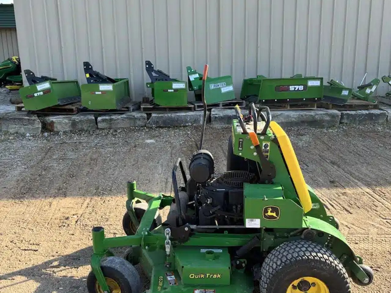 2022 John Deere 652R Tondeuse à rayon de braquage zéro