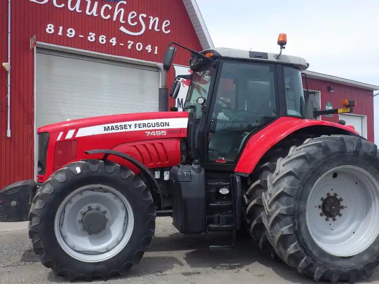 2011 Massey Ferguson 7495 Tracteur
