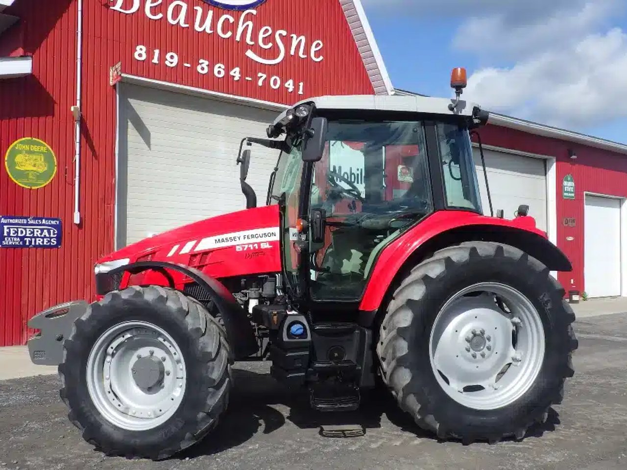 2018 Massey Ferguson 5711SL Tracteur