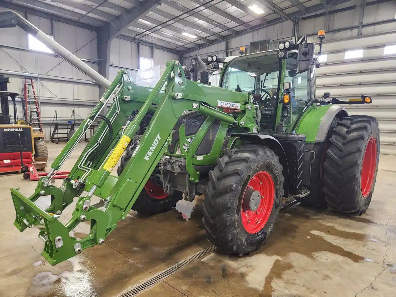 2021 Fendt 724 VARIO Tracteur