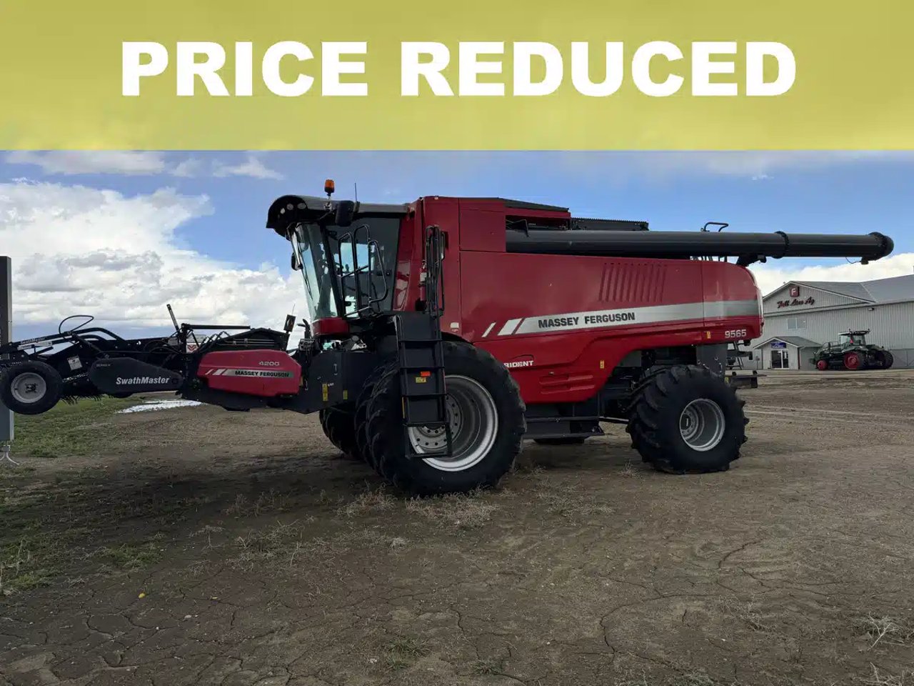 2017 Massey Ferguson 9565 Batteuse