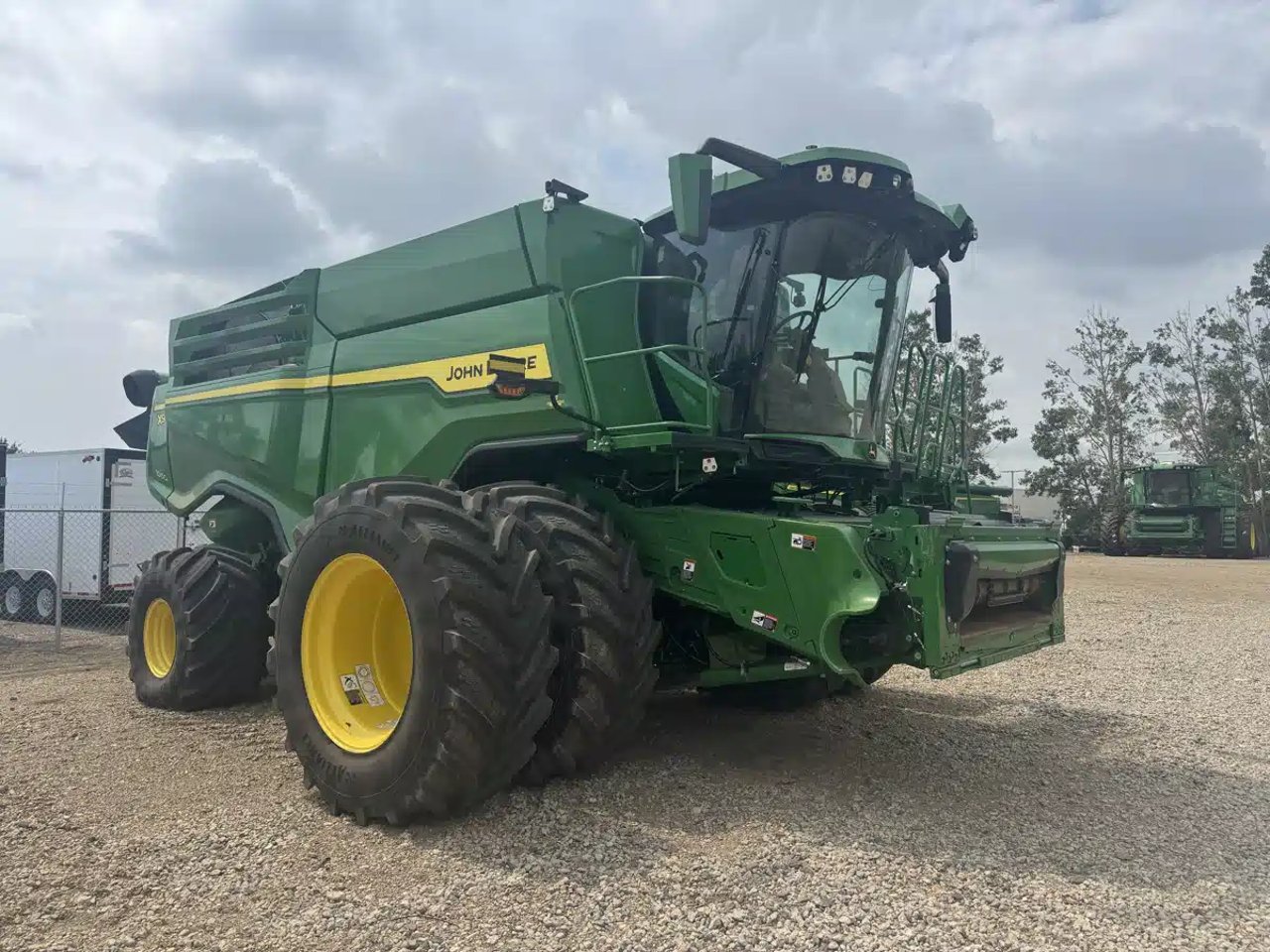 2024 John Deere X9 1000 Batteuse
