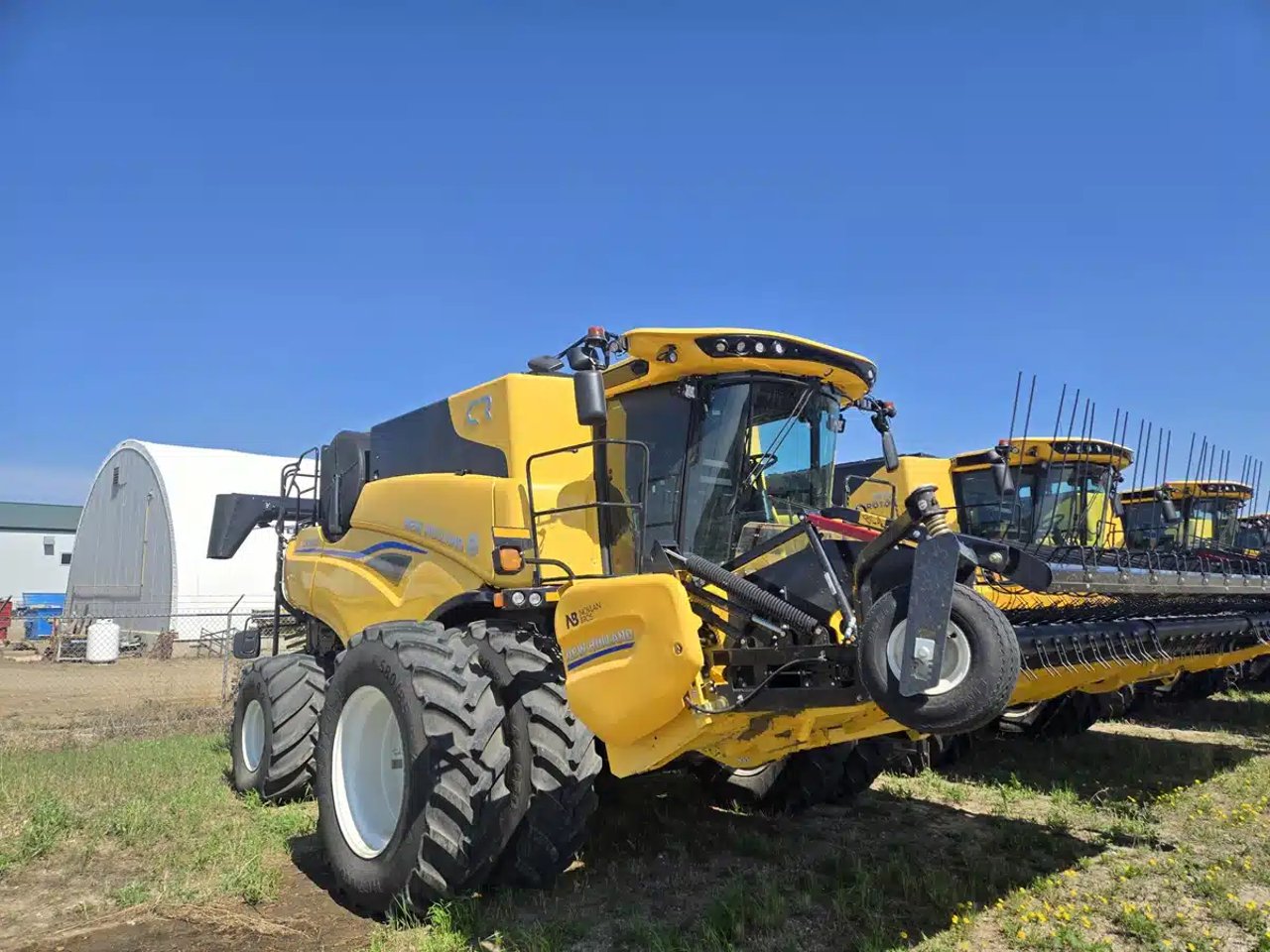 2024 New Holland CR9.90Z Batteuse