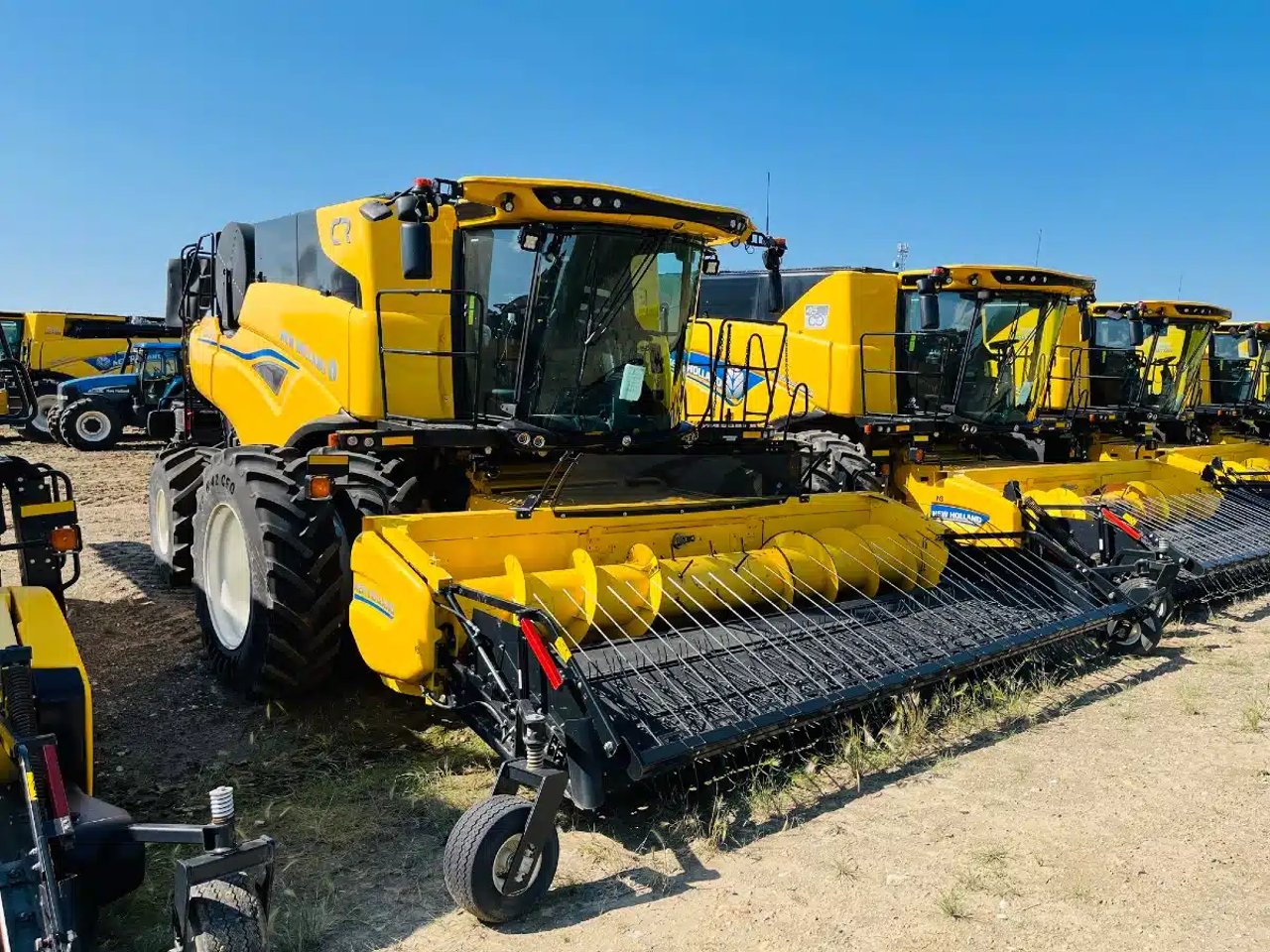 2024 New Holland CR8.90Z Batteuse