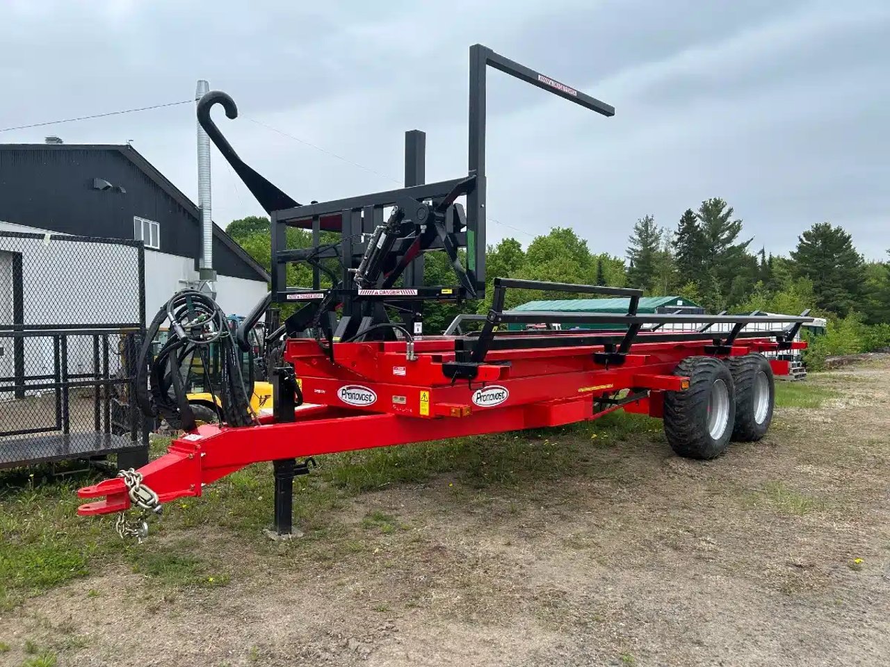 2026 Pronovost P-6812M Transporteur à balles