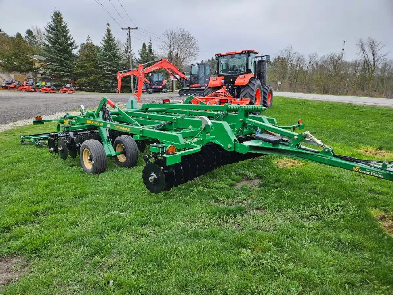 2024 Great Plains HT1100 Labour vertical