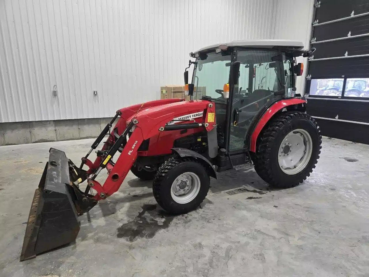 2021 Massey Ferguson 2860M Tracteur