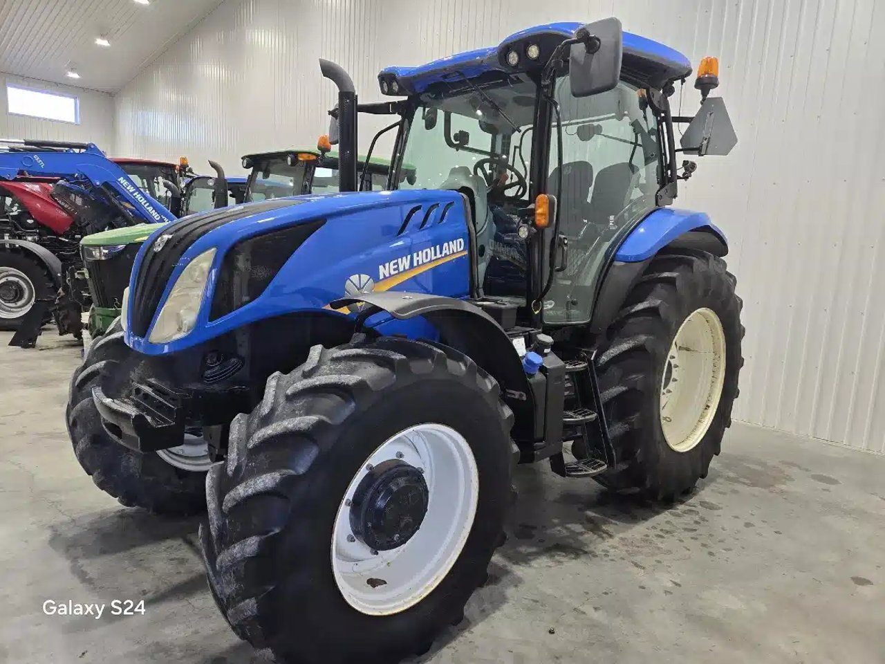 2017 New Holland T6.180 Tracteur