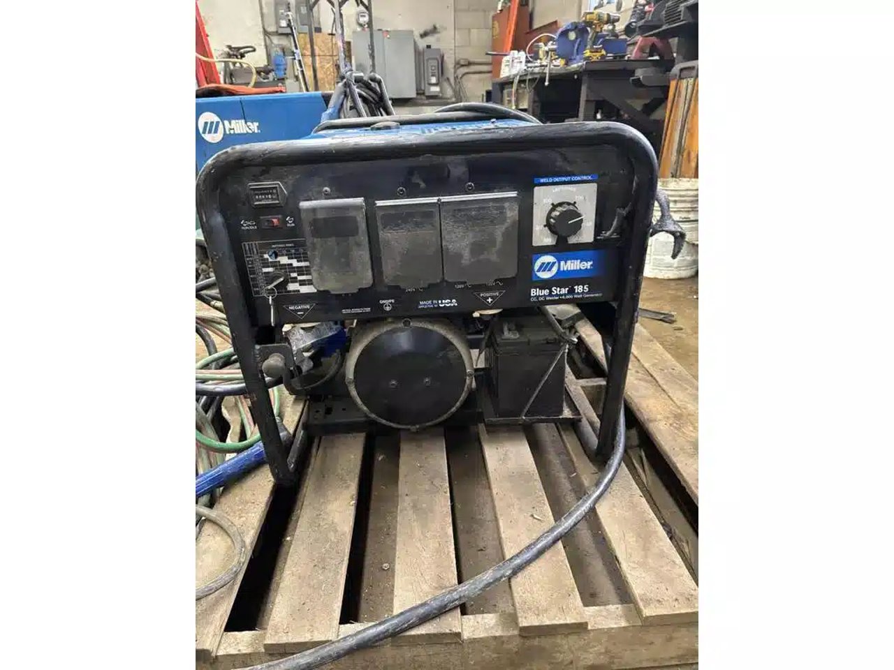 2019 Miller Blue Star 185 soudeuse