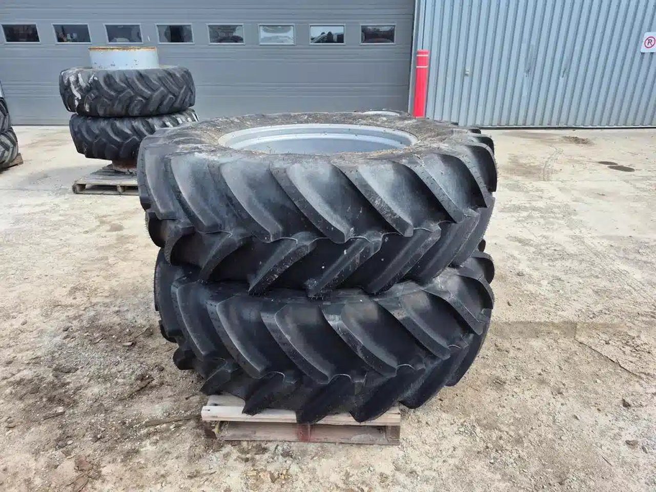 2024 Michelin 480/70R34 Pneus