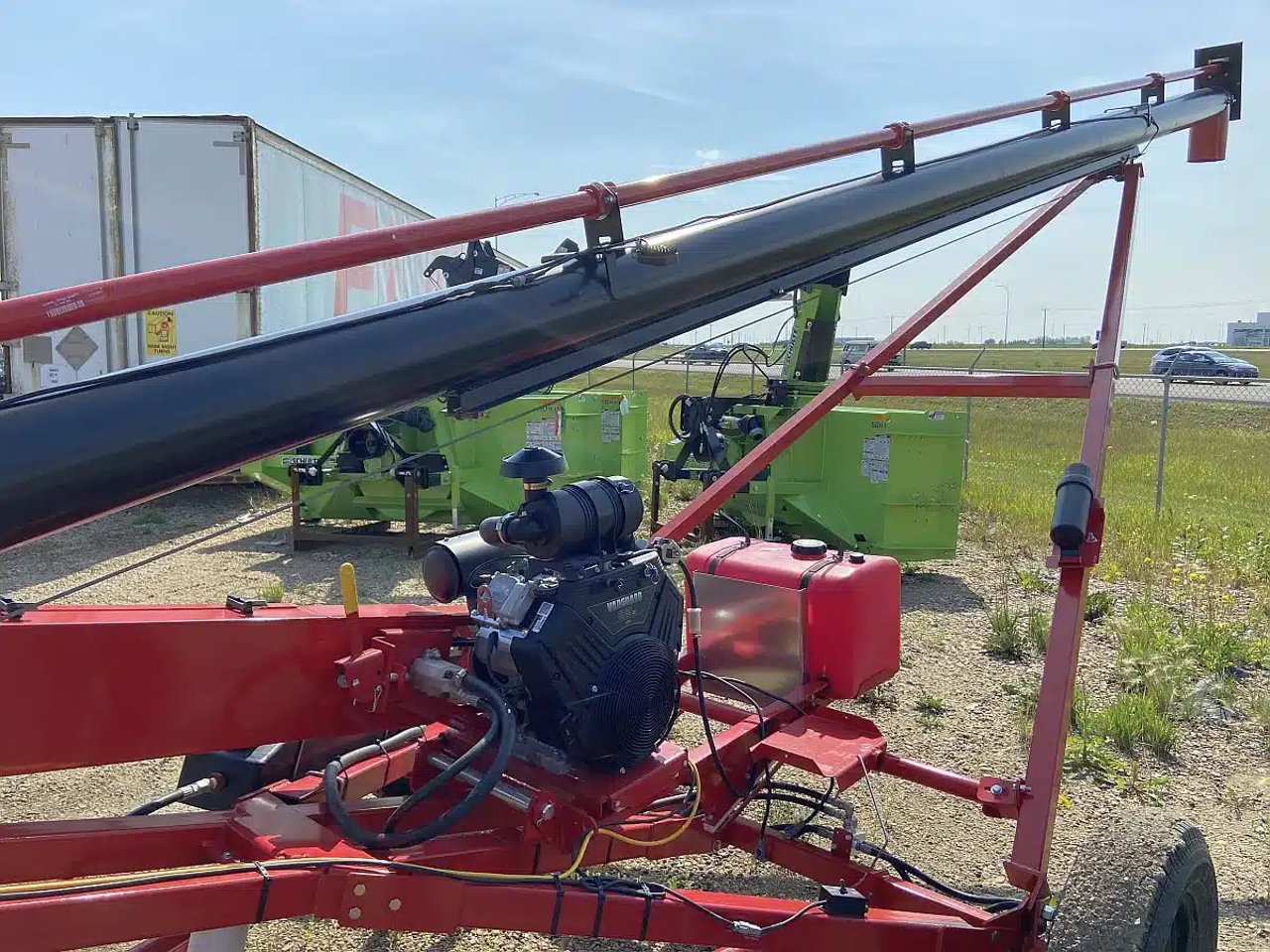 AGI XTA 8x41 SPCB Vis à grain