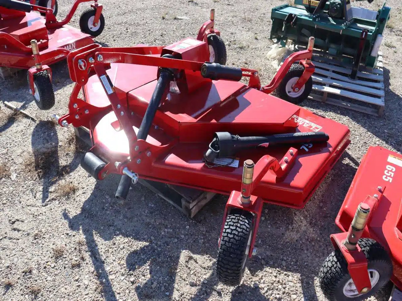2021 Farm King Y755 Tondeuse de finition