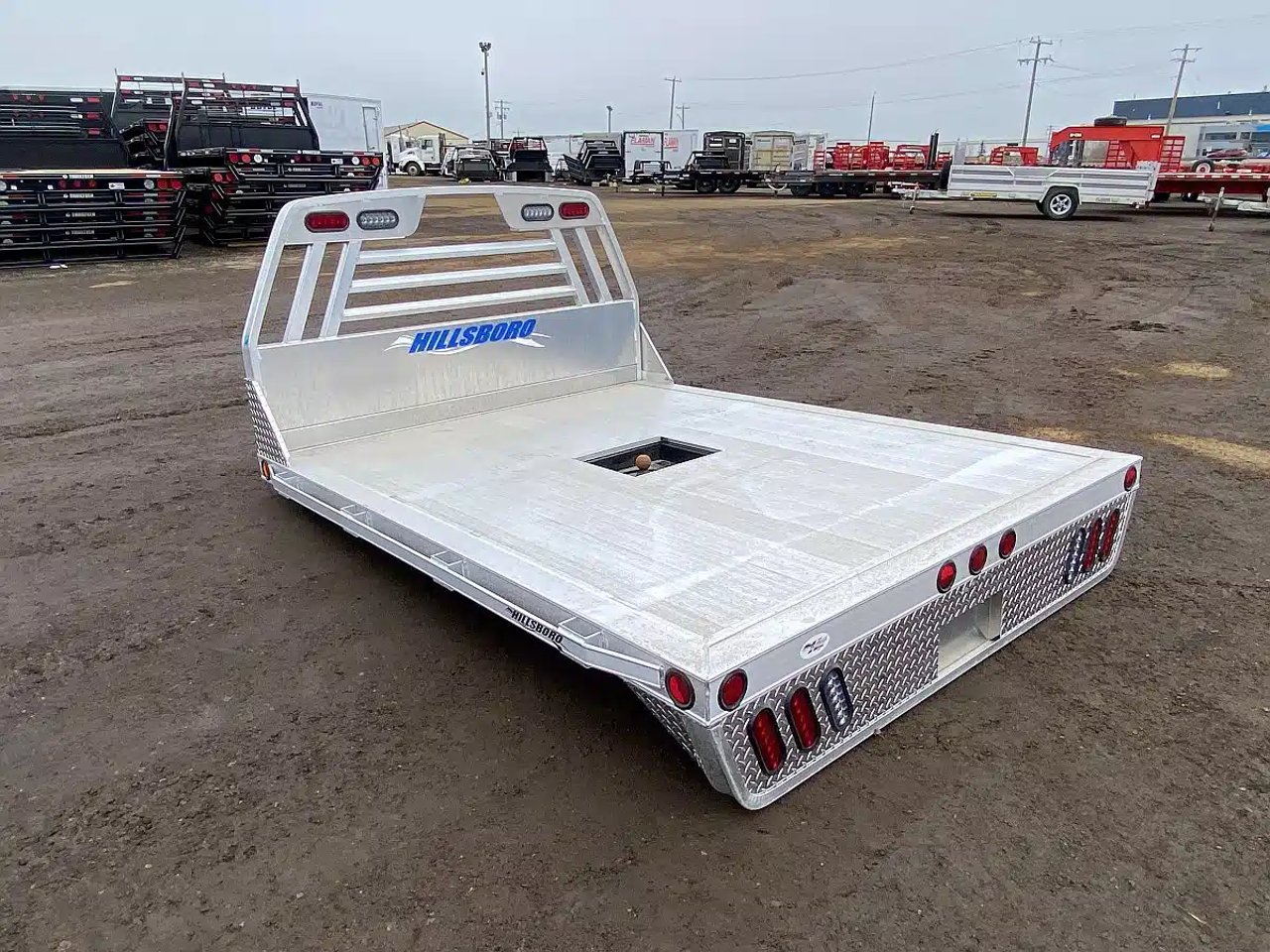 Hillsboro ALT7-8.5-A-60-EXT-90Deg F/G Camion - Plateforme