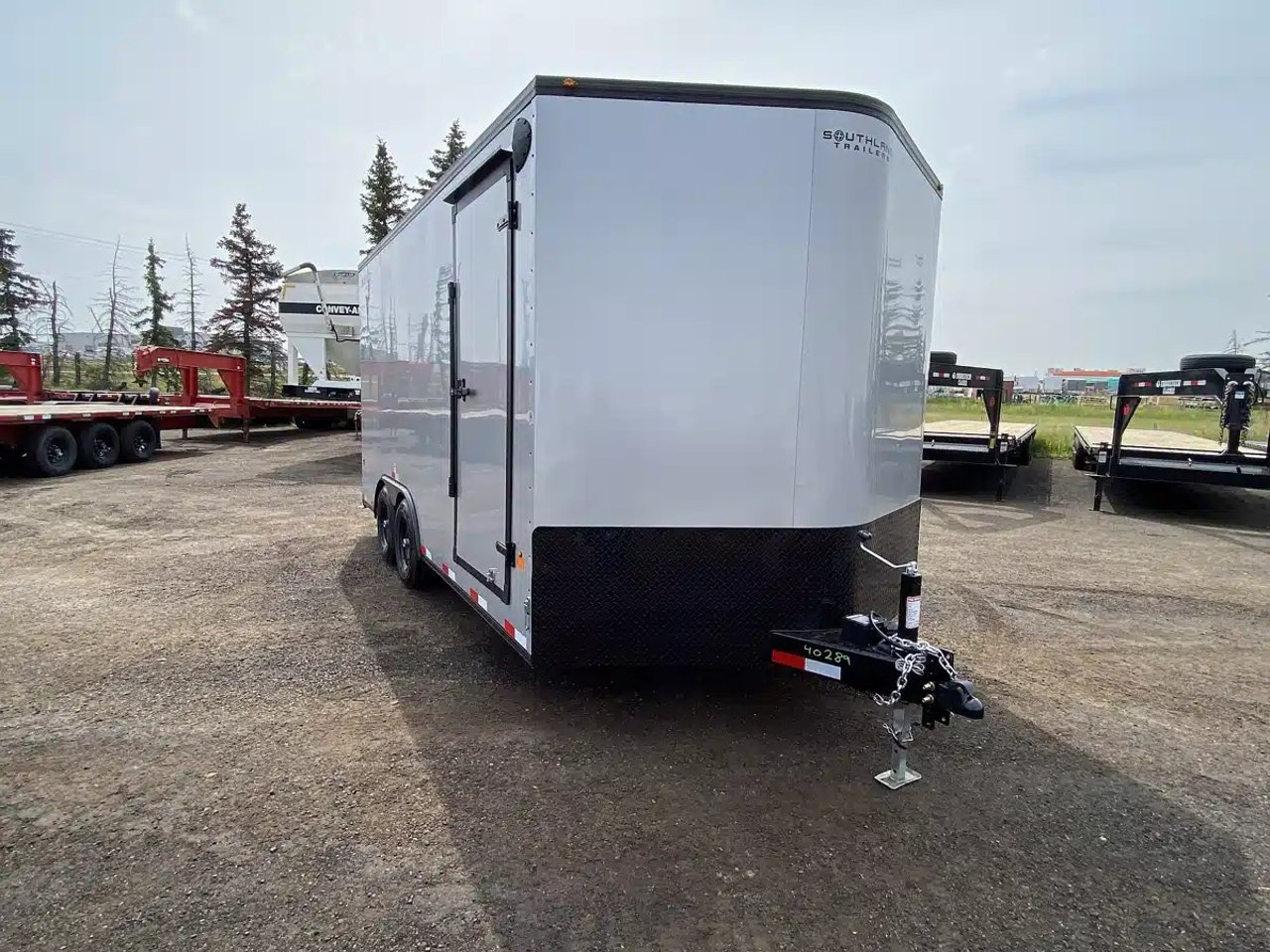 2026 Royal Cargo LCHT52-818V-86 Trailer