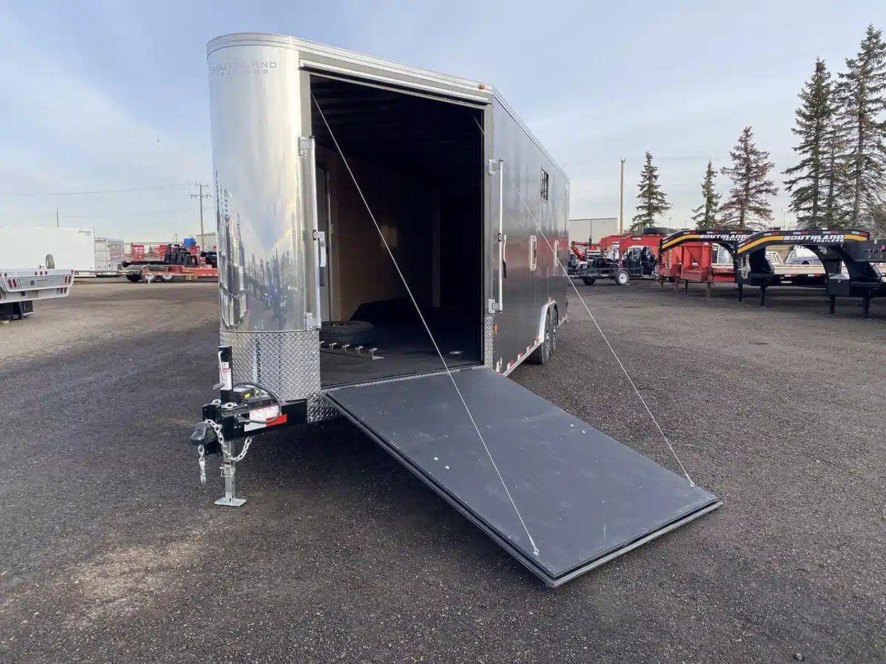 2026 Royal Cargo LARSMT52-826V-86 LB Remorque fermée