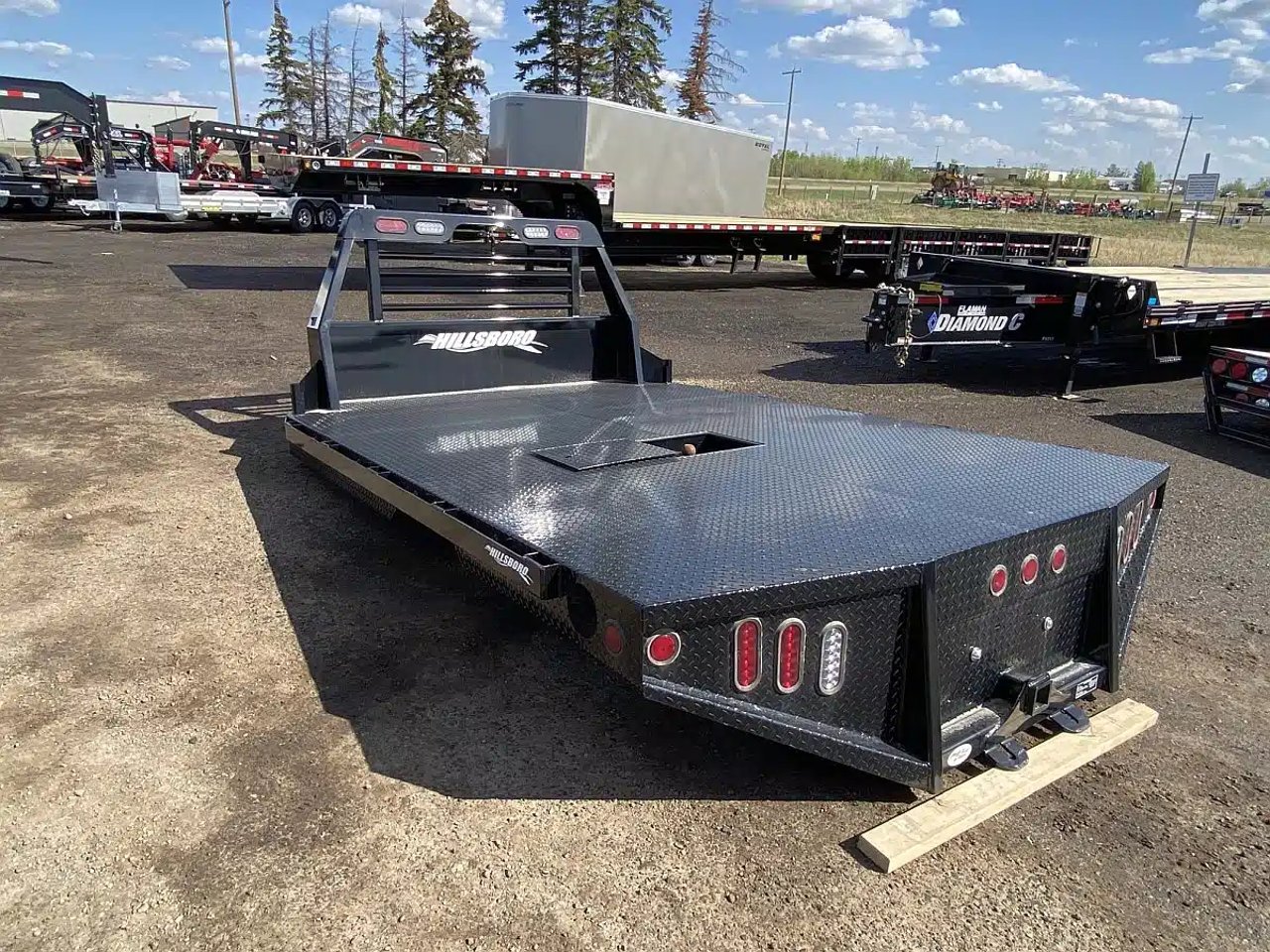 Hillsboro GLT96-136-34-84-40 F/G Trailer
