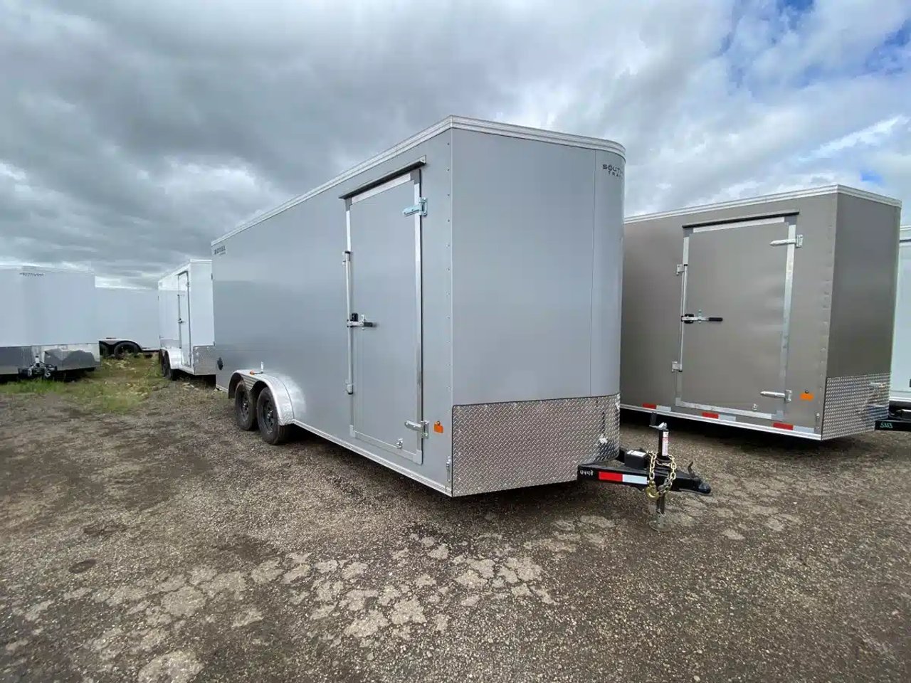 2026 Royal Cargo LCHT35-7.520V-86 Remorque fermée