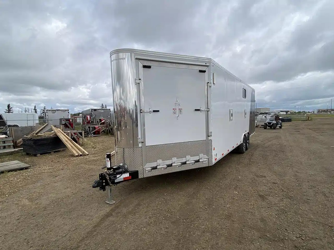 2027 Royal Cargo XRARSMT60-828V-86 MD Trailer