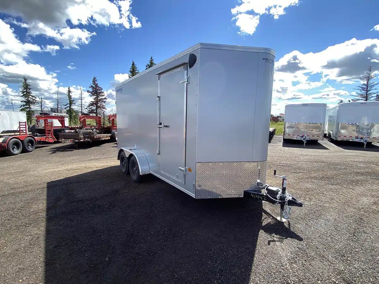 2026 Royal Cargo LCHT35-716V-86 Remorque fermée