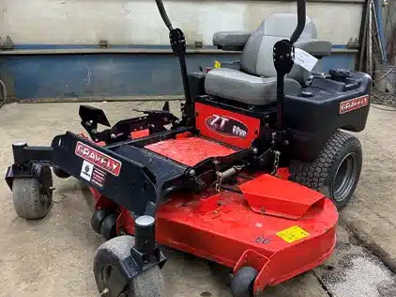 Gravely ZT52 HD Tondeuse à rayon de braquage zéro