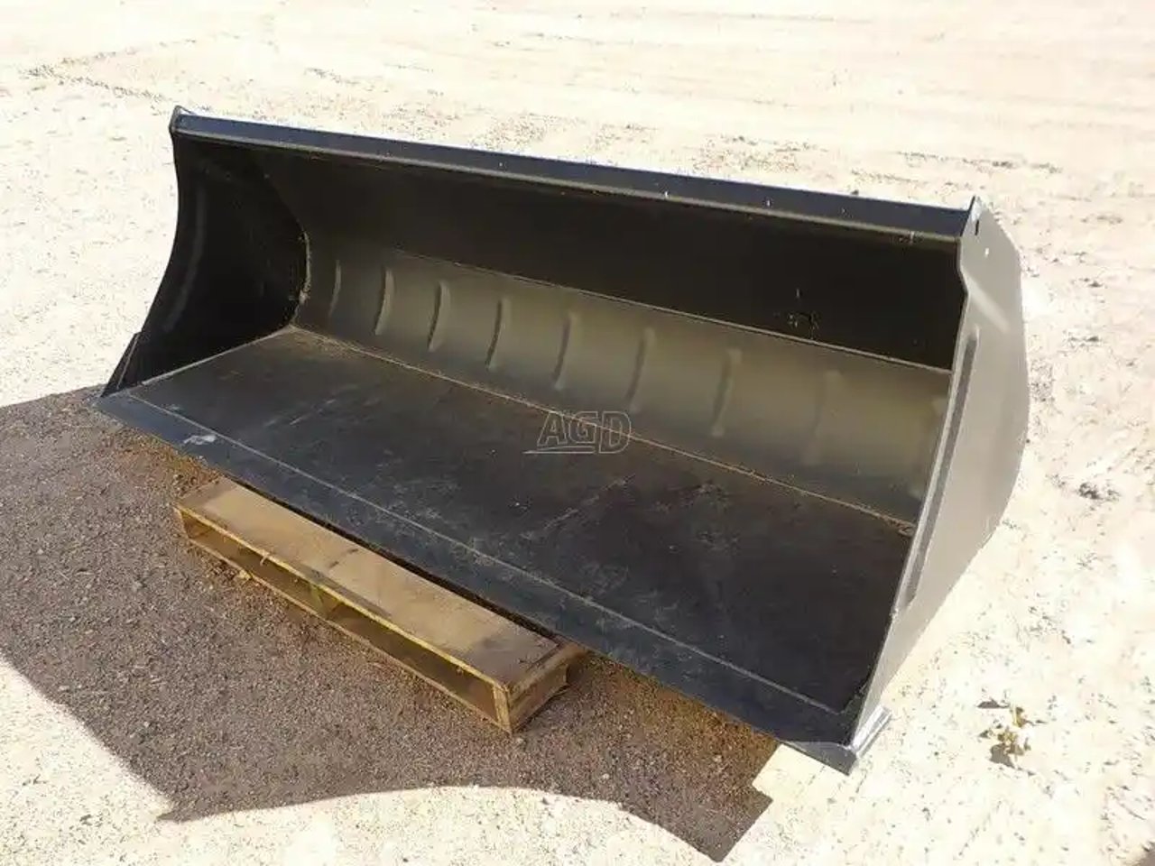 Alo 95 INCH Godet (bucket)