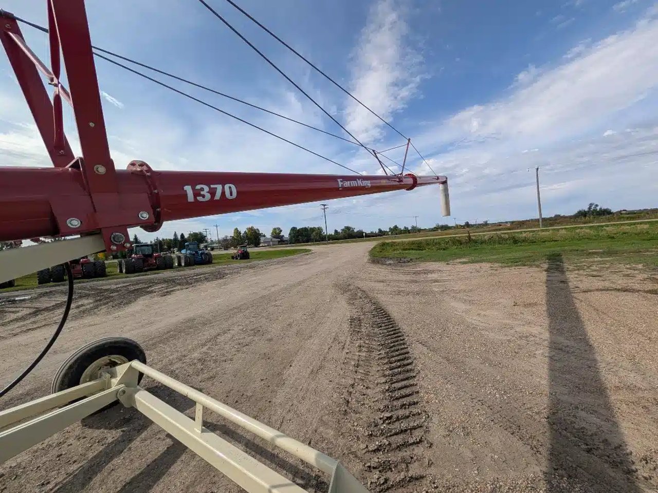 2024 Farm King 1370 Vis à grain
