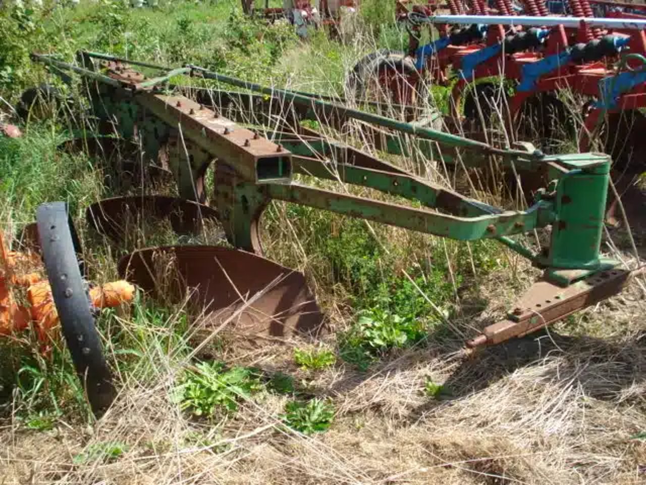 John Deere 145 Charrue