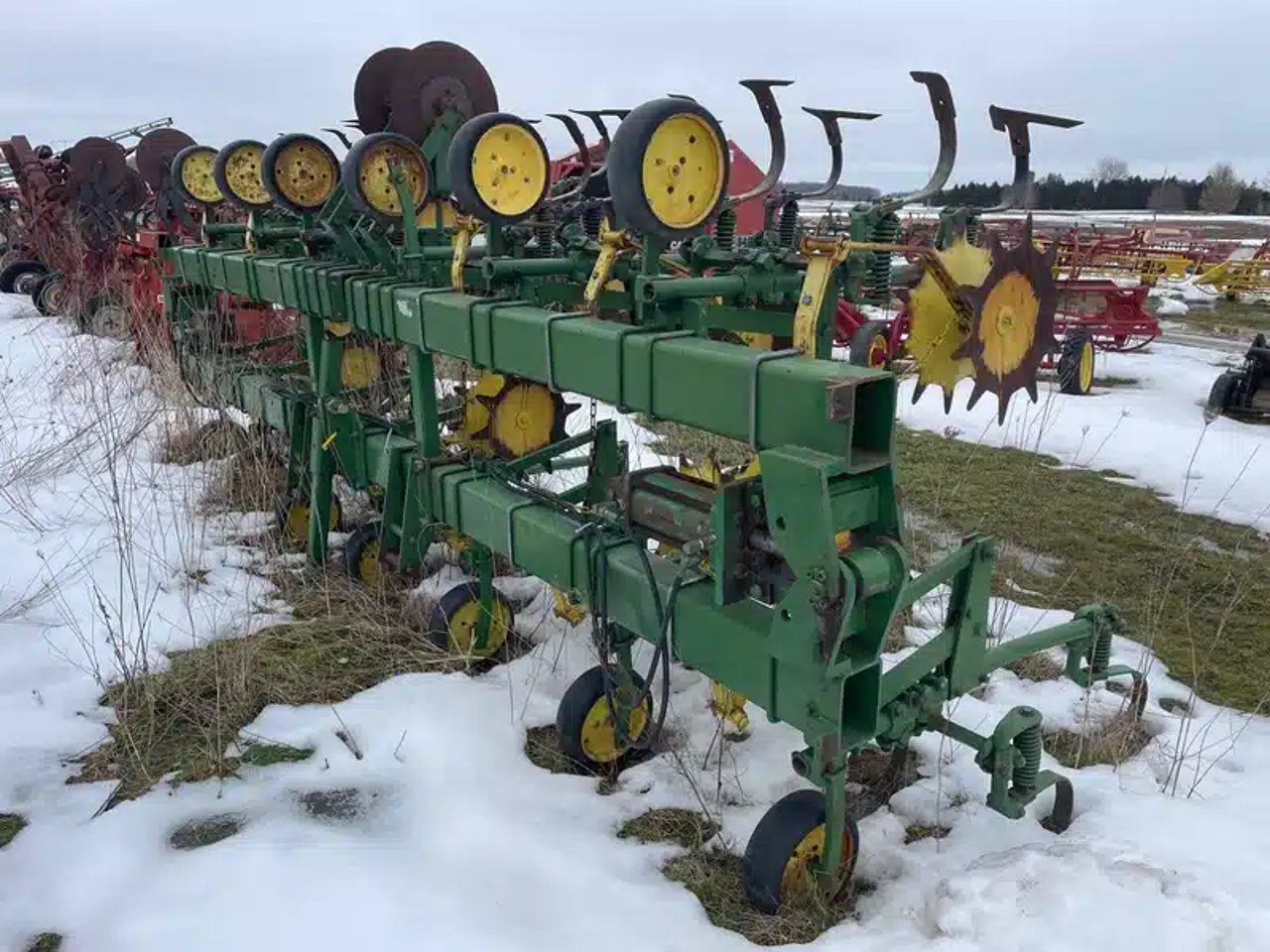 John Deere 12 ROW cultivateur - en rang