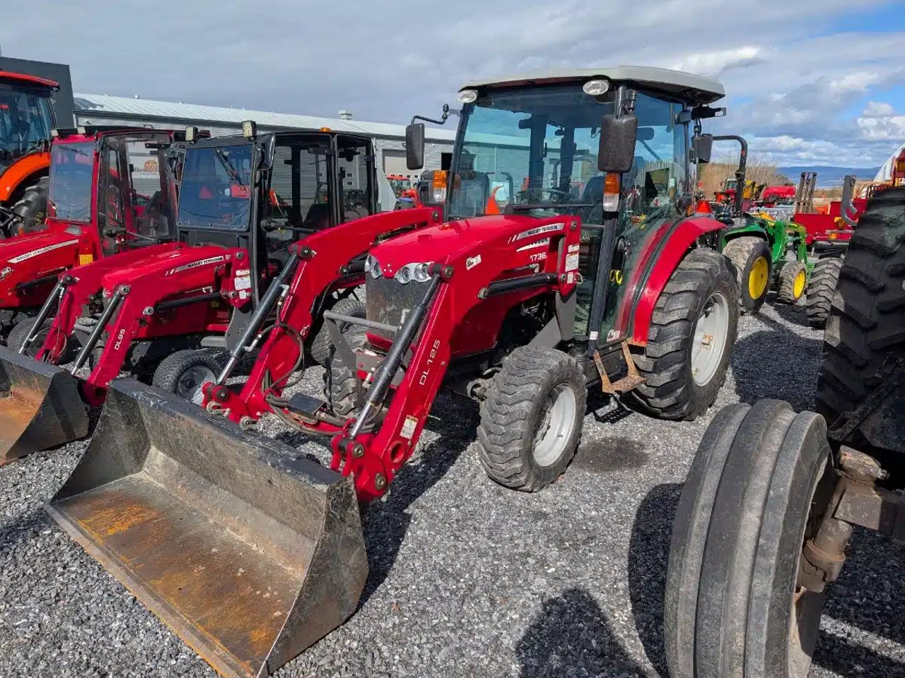 2015 Massey Ferguson 1736H