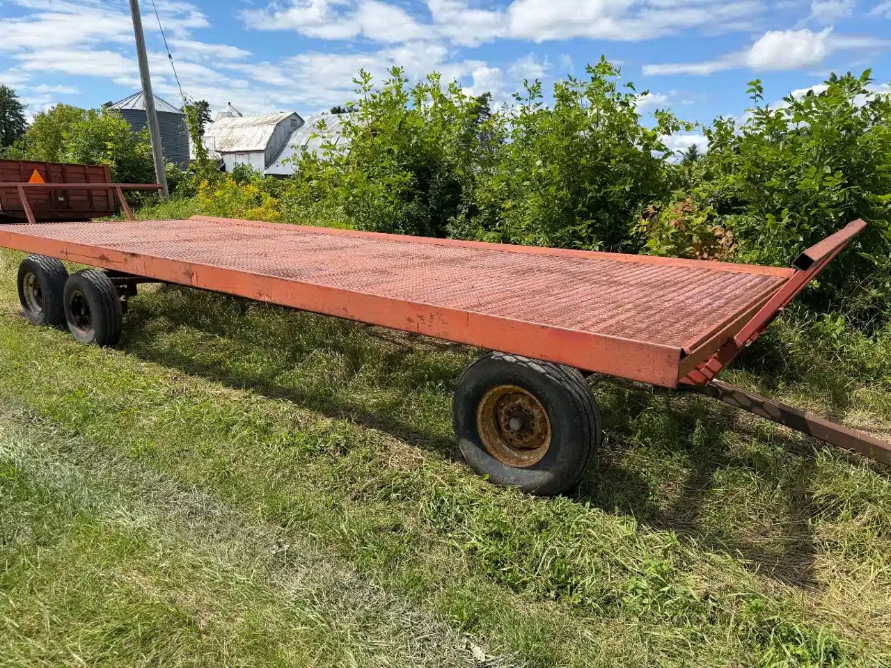 20 FT BALE WAGON