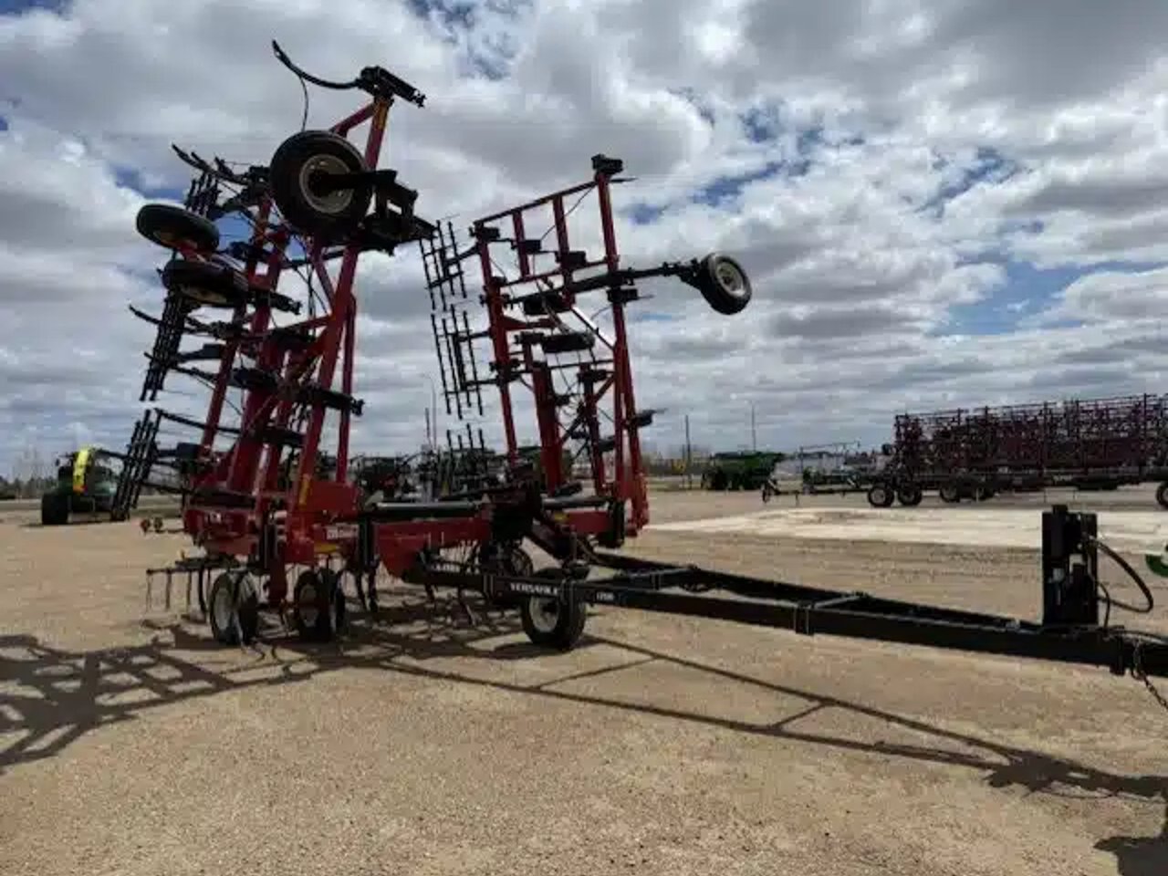 2017 Versatile C700 Cultivateur Sous-soleur